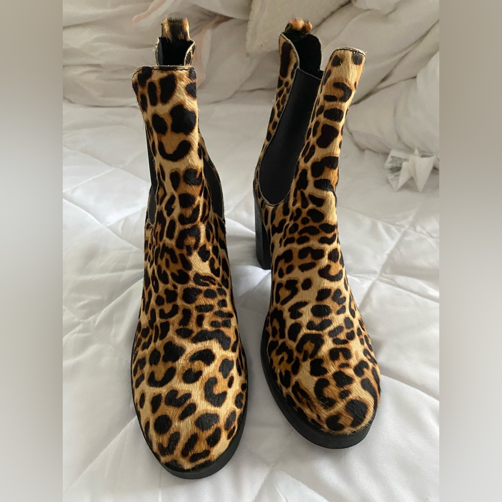Crown Vintage Cheetah Boots